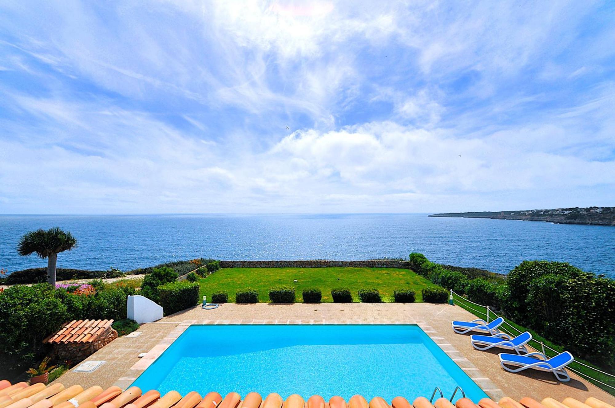VILLA HELIOS Villa en Cala Pi con vistas despejadas Exterior foto