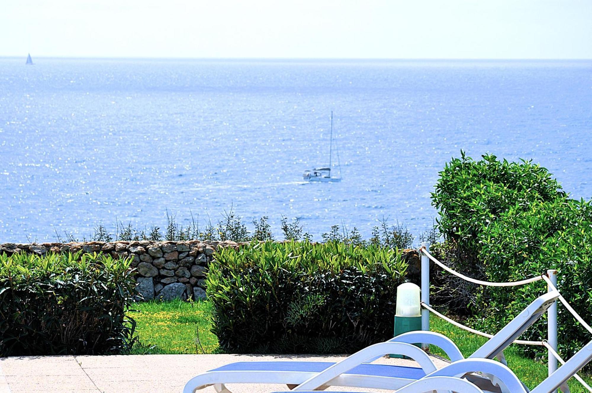 VILLA HELIOS Villa en Cala Pi con vistas despejadas Exterior foto