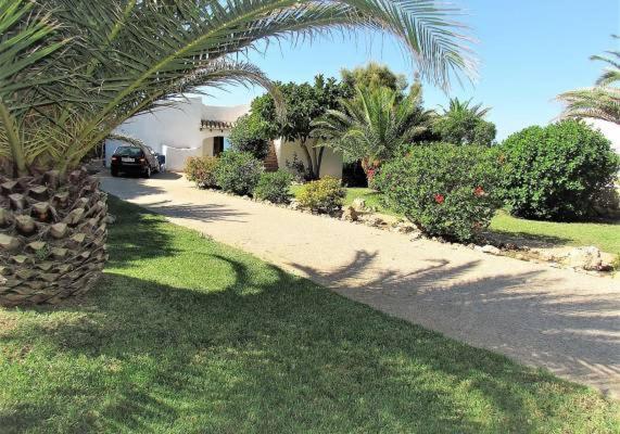 VILLA HELIOS Villa en Cala Pi con vistas despejadas Exterior foto